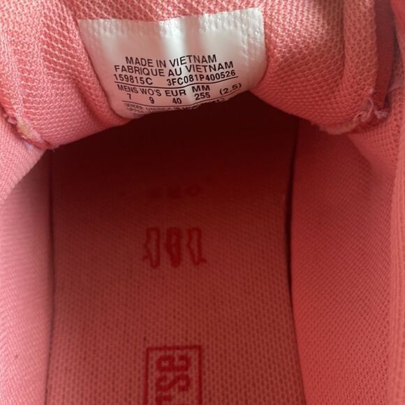 CONVERSE Women’s Suede Leather Sneakers Size 9 - Picture 8 of 9